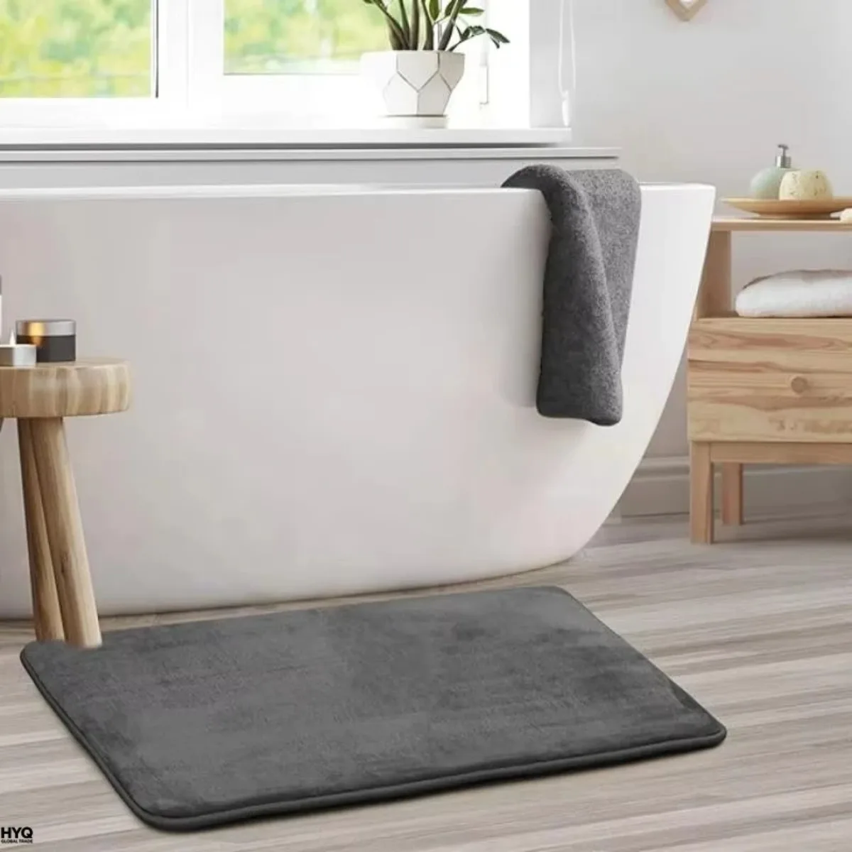 Non-Slip Bath Mat product photo
